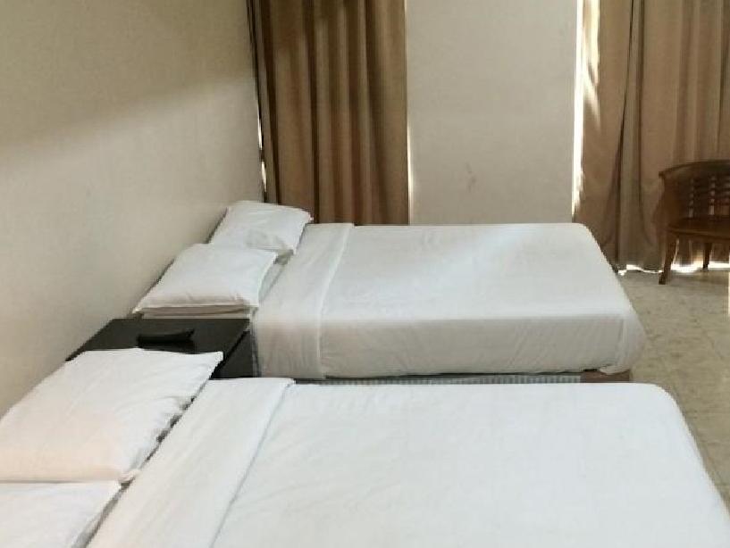 Hotel Zamburger Sg Bakap Kampong Gurun Ngoại thất bức ảnh